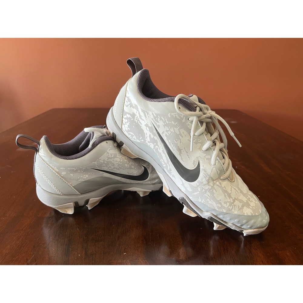 Nike Hyperdiamond 2.5 Keystone Softball Cleats Gray White AR0996-005 Womens 9